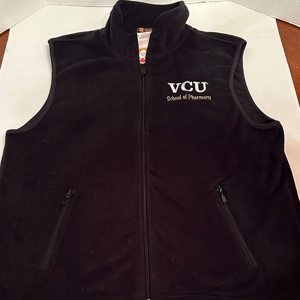NWT- Collegiate VCU School of Pharmacy Black Fleece Vest Large
